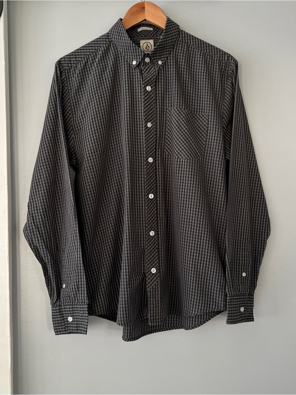 Volcom Classic Fit Khaki & Black Checkered Long Sleeve Casual Button Down Shirt